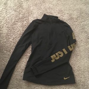 Nike Half Zip